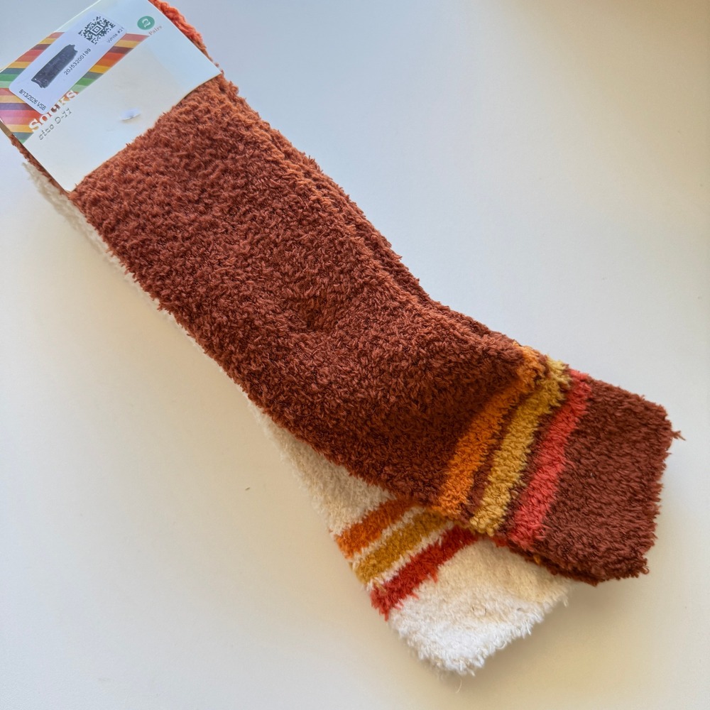 Made for Retail 2Pk Retro Stripe Knee High Socks Fuzzy Brown Cream Size 9-11 NEW